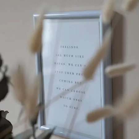 Hirsch Luchs - Zentral - Modern - Gross Apartment