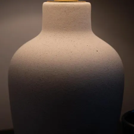 Hirsch Luchs - Zentral - Modern - Gross