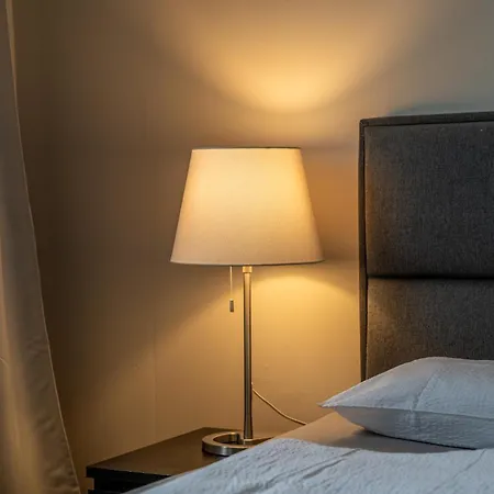 Hirsch Luchs - Zentral - Modern - Gross Bad Harzburg