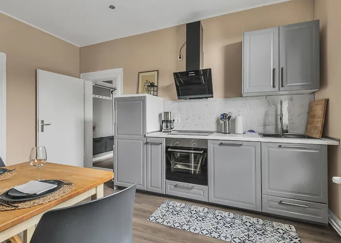 Hirsch Luchs - Zentral - Modern - Gross *