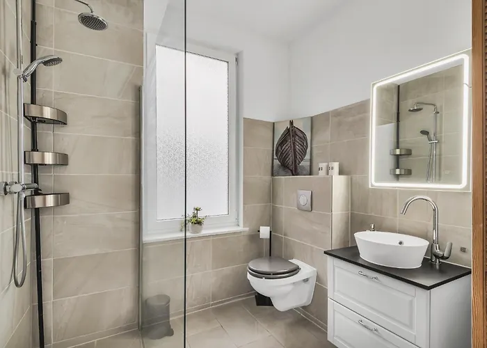 Hirsch Luchs - Zentral - Modern - Gross *